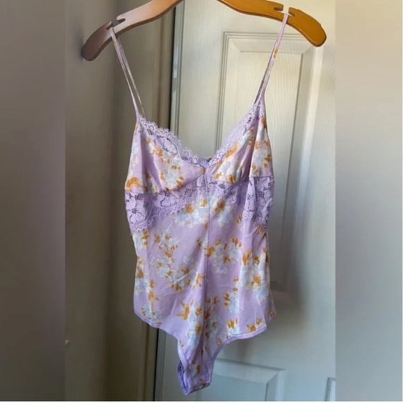 NWT Free People Monday Morning Bodysuit in Lilac Combo - Picture 4 of 11